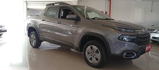 FIAT TORO 1.8 16V EVO FLEX FREEDOM AT6 FIAT TORO 1.8 16V EVO FLEX FREEDOM AT6
